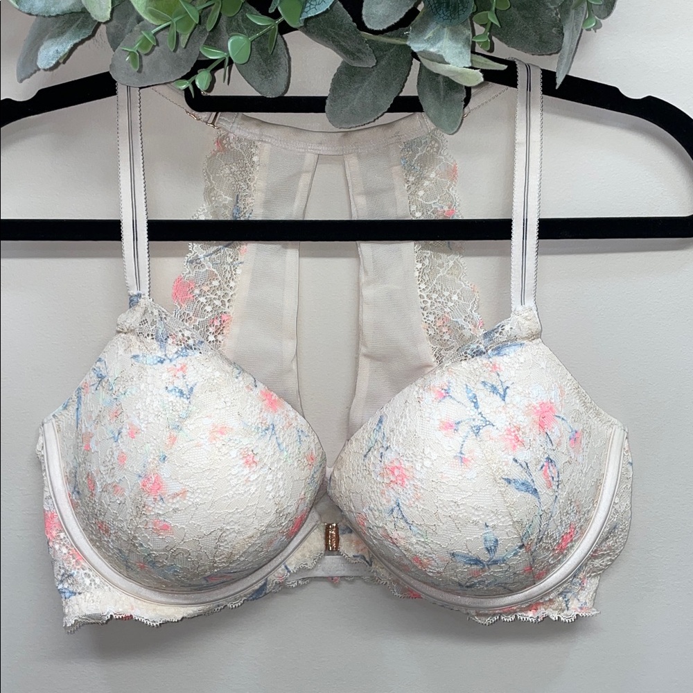 PINK Victoria's Secret Cream Floral Lace Push-Up Bra